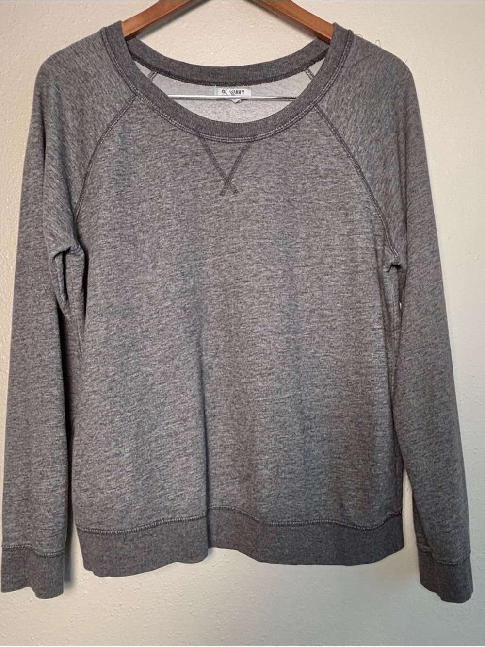 Old Navy Gray Crewneck Sweatshirt